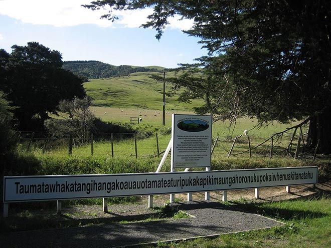 Taumatawhakatangihangakoauauotamateaturipukakapikimaungahoronukupokaiwhenuakitanat | Flickr @Greg Hewgill